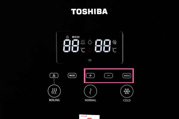 Đánh giá cây nước nóng lạnh Toshiba RWF-W1830BV(K)
