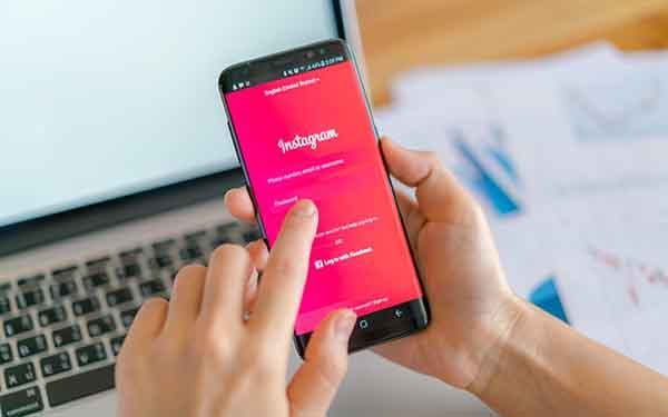 Hướng dẫn chi tiết cách chia sẻ lên Story Instagram bài viết của người khác