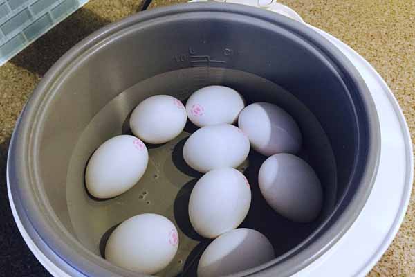 3 Cách luộc trứng lòng đào đơn giản tại nhà